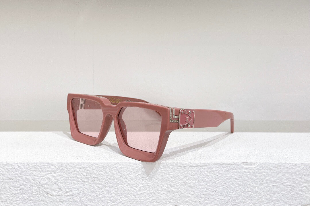 LOUIV Sunglasses