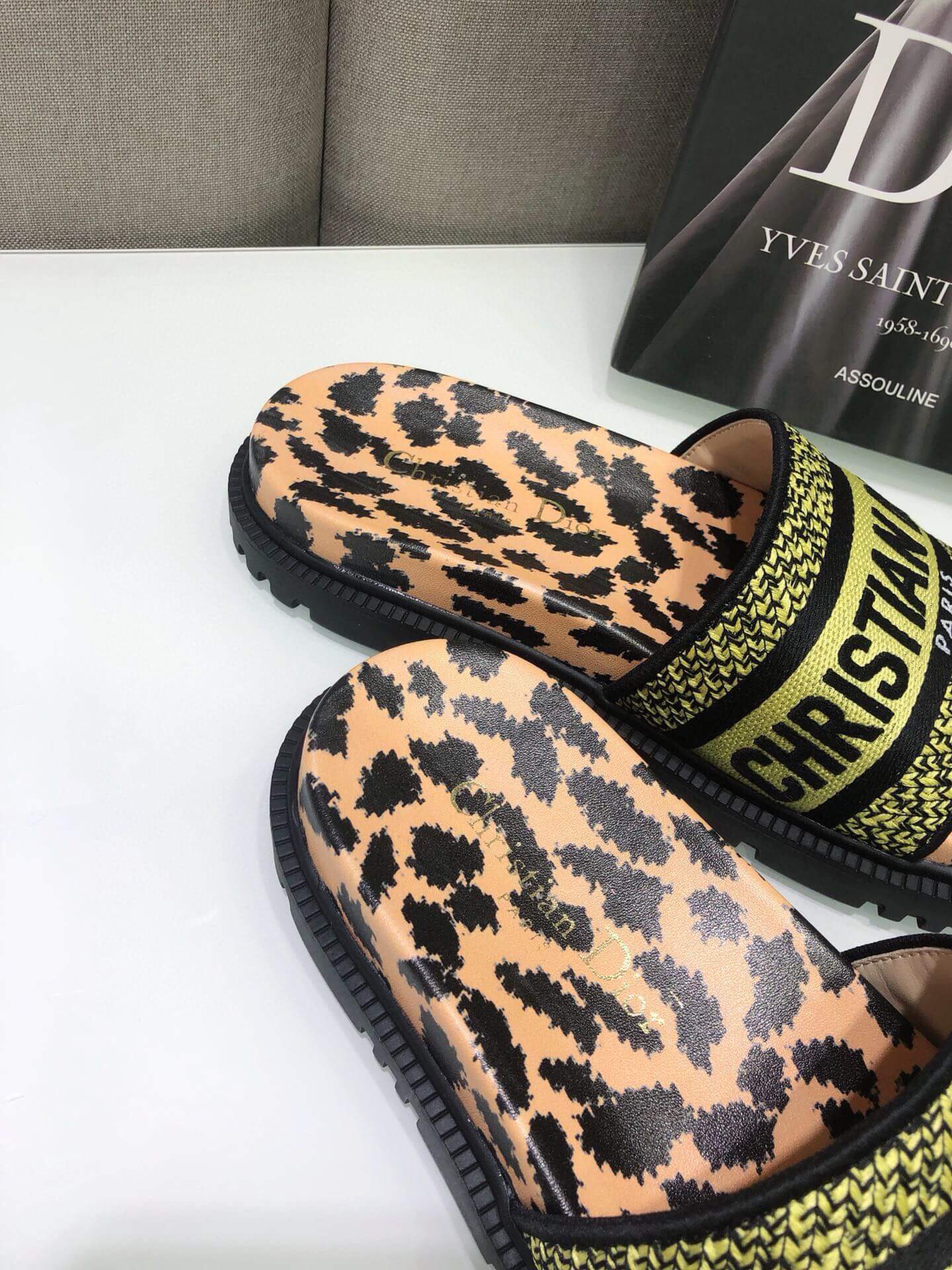 CD Chunky Slides