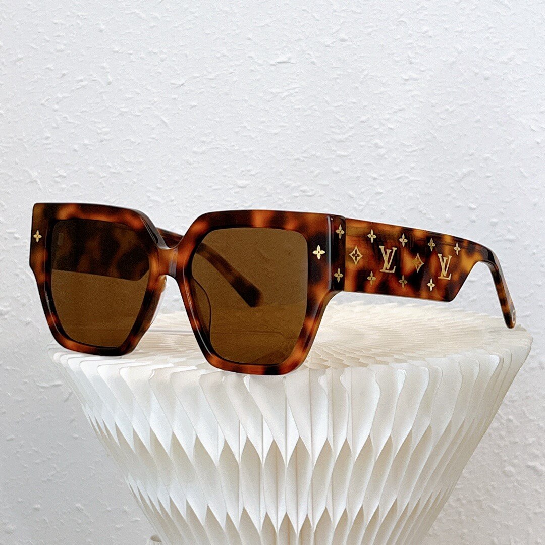 LOUIV Sunglasses