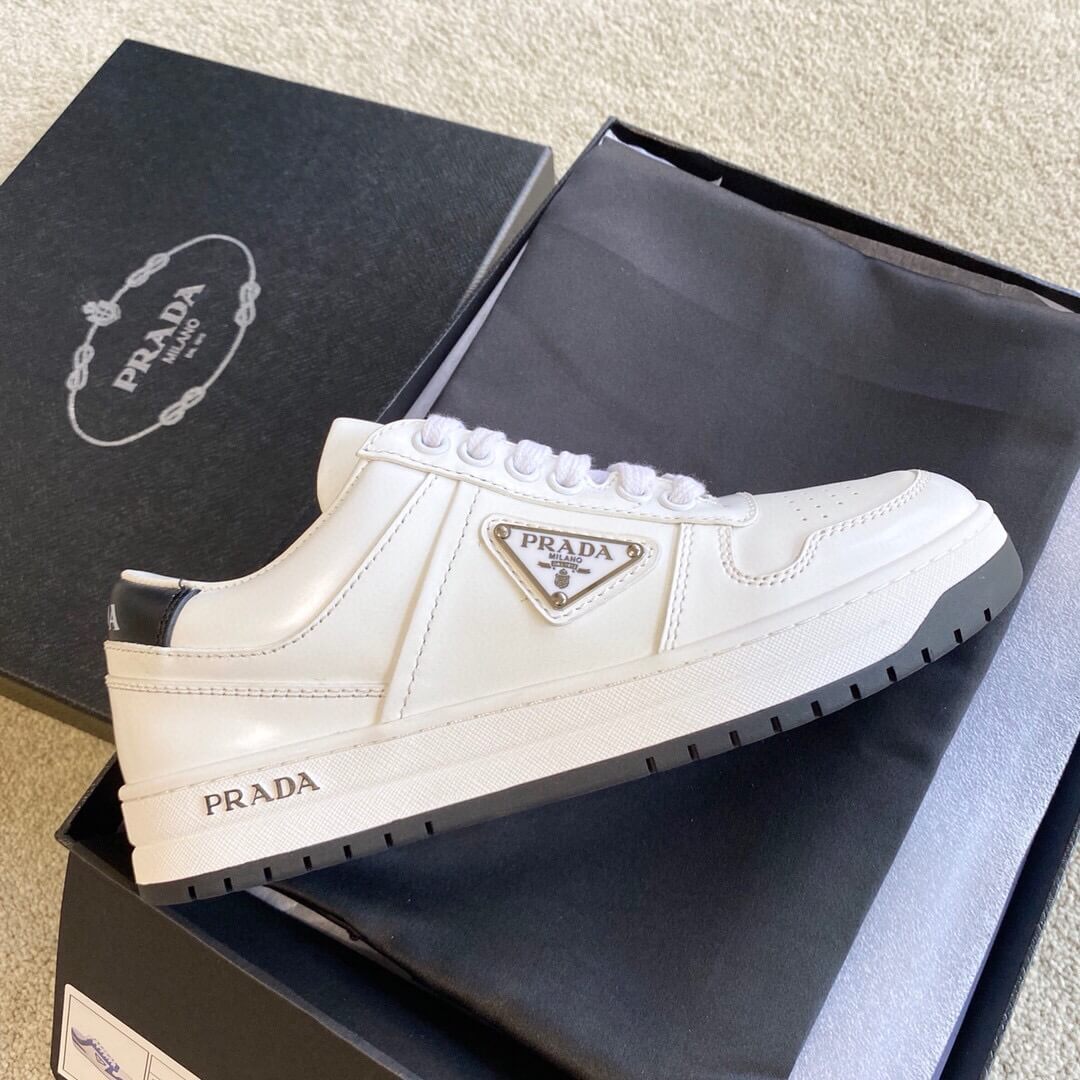 PR Sneakers