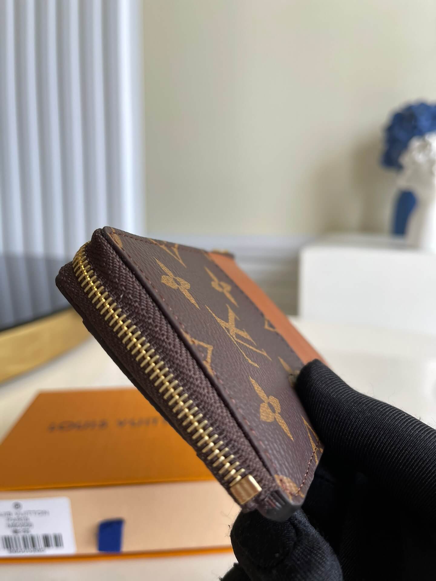 LOUIV Wallet