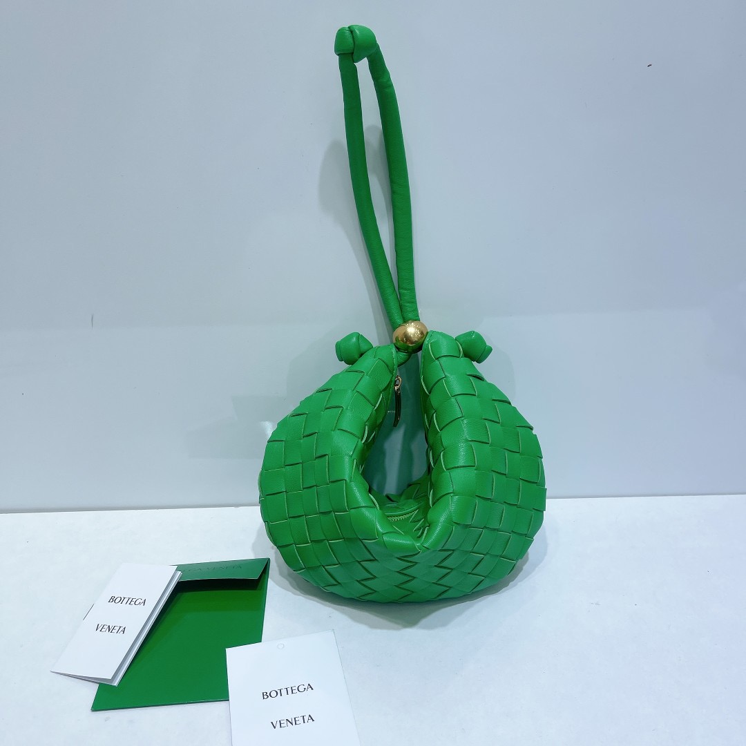 BV Turn Bag
