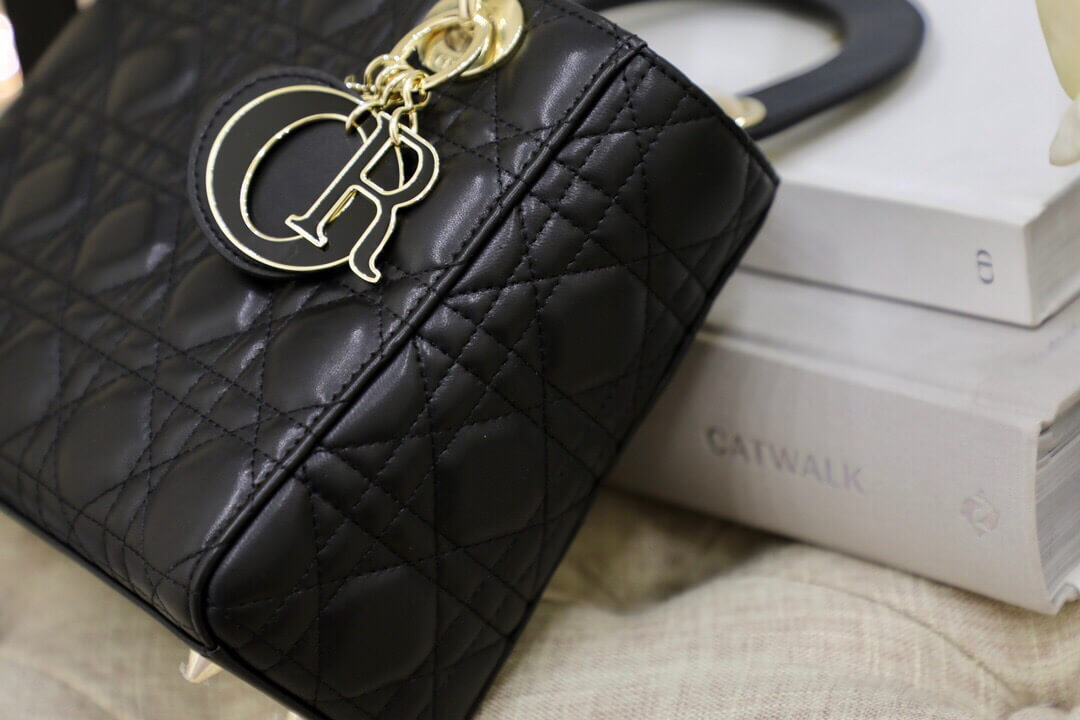 CD Lady Small