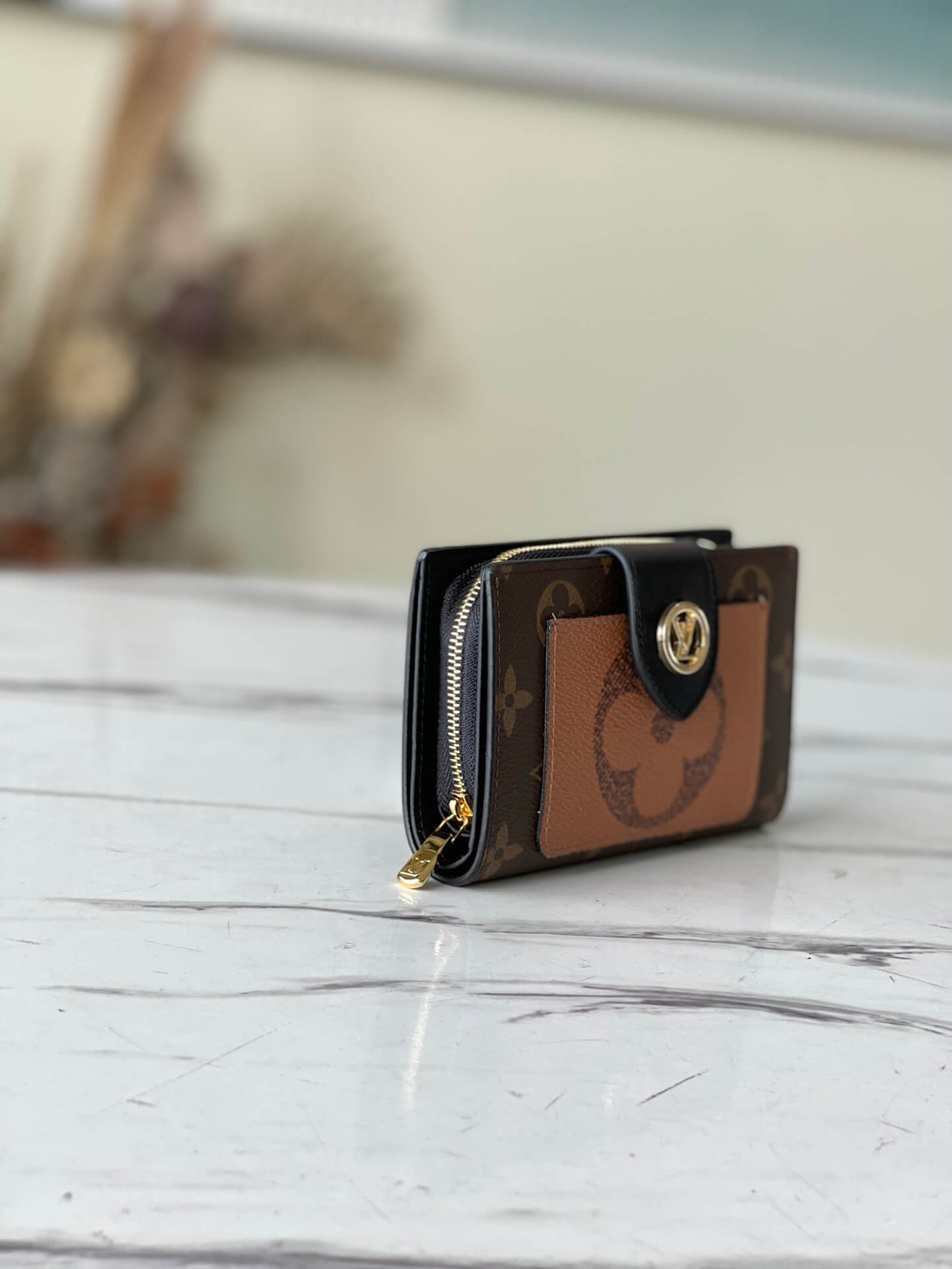 LOUIV Juliette Wallet