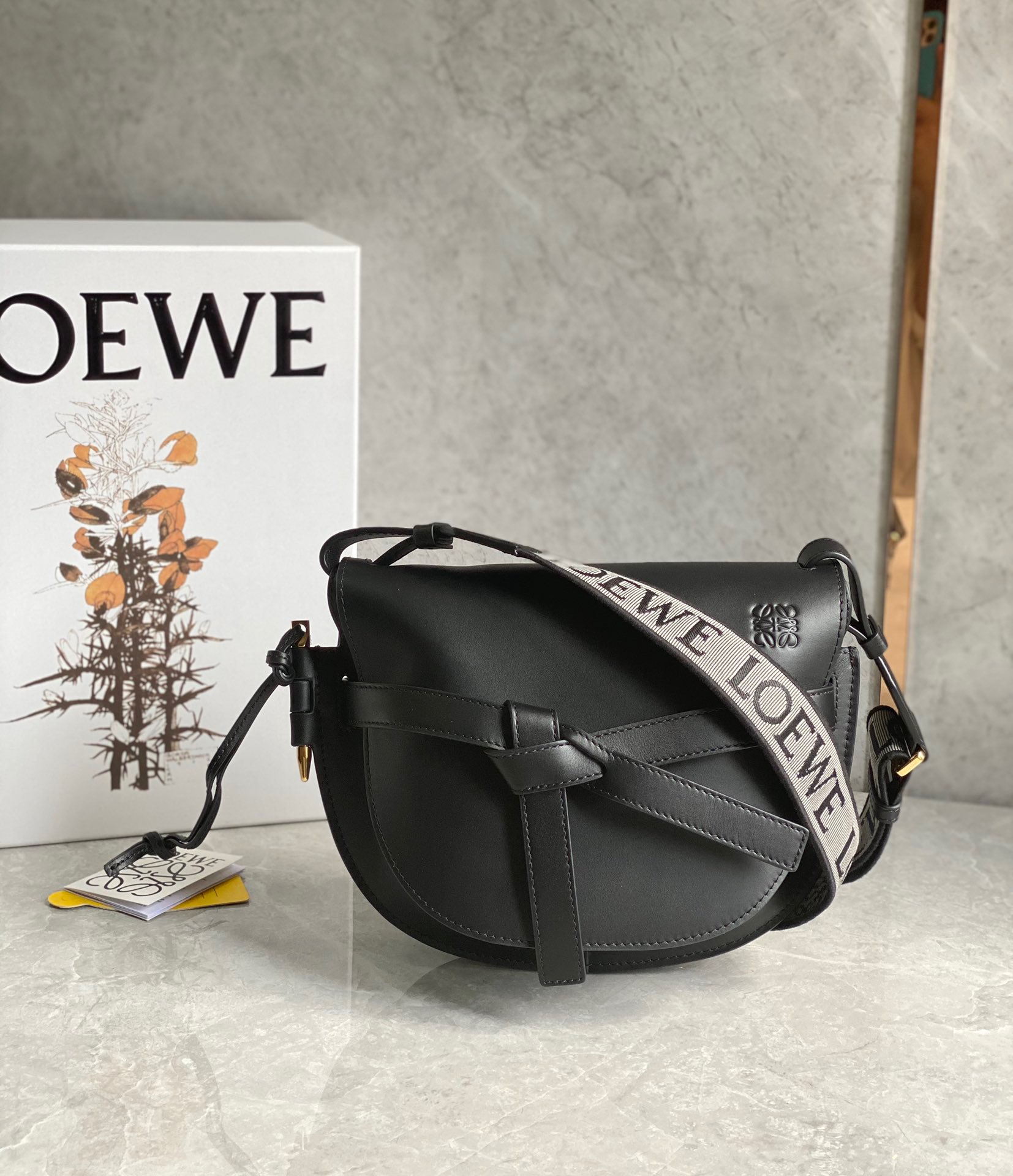 LOEW Gate Dual