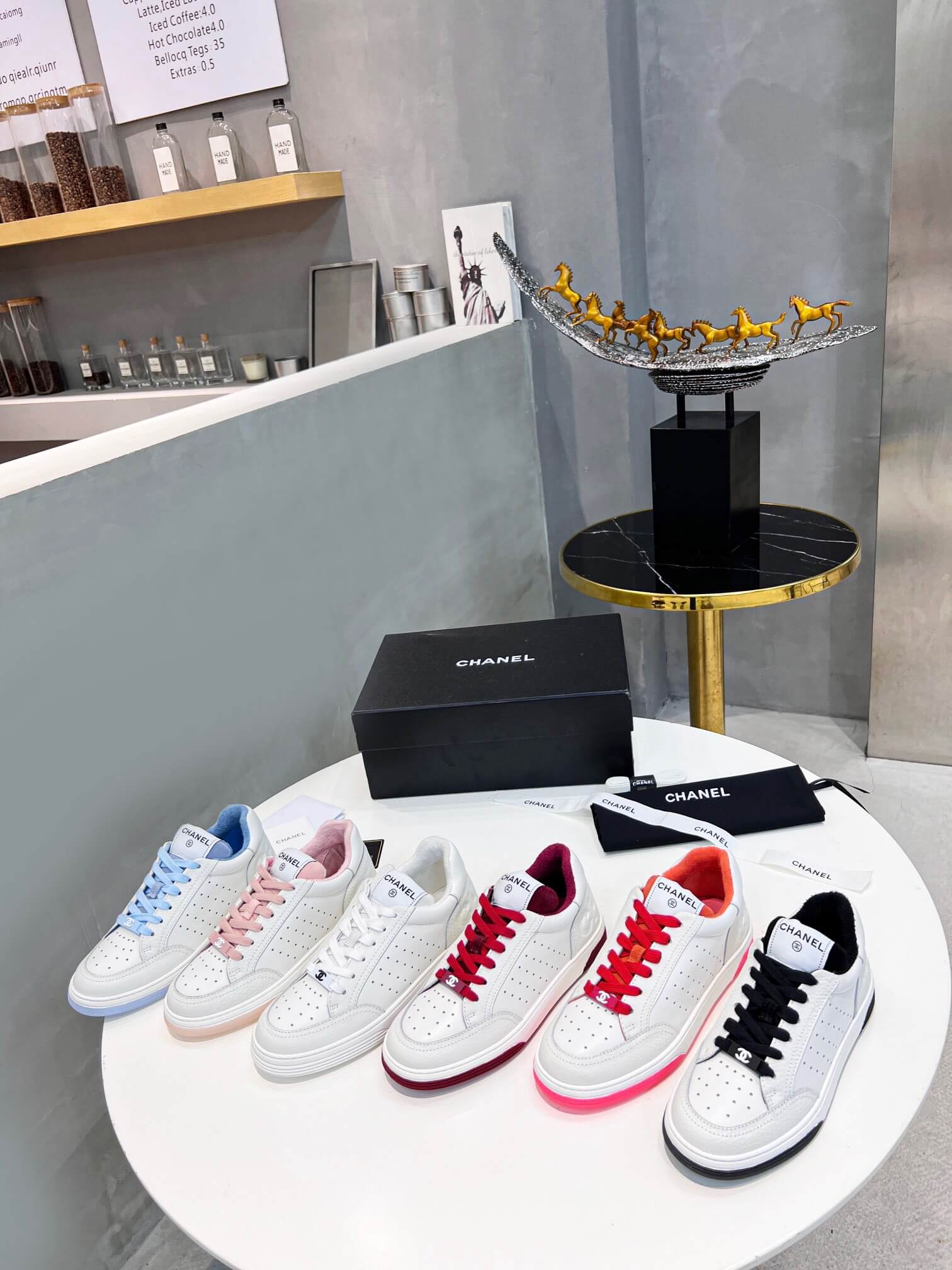 CC Sneakers