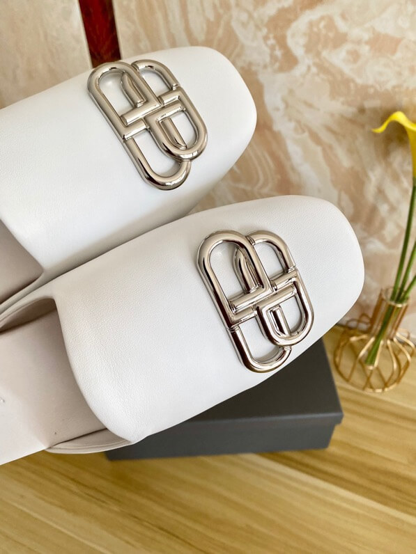 BALEN Slippers