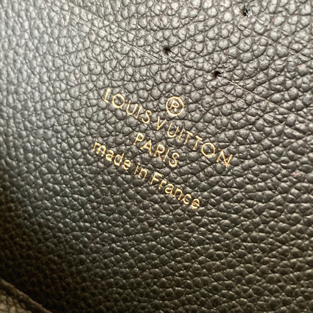 LOUIV Wallet M60171
