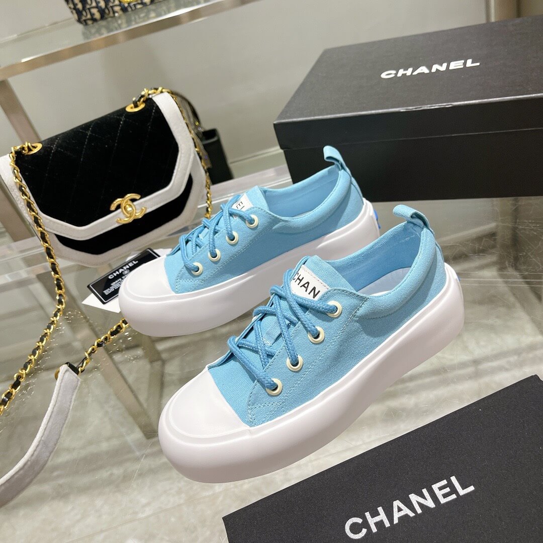 CC Sneakers