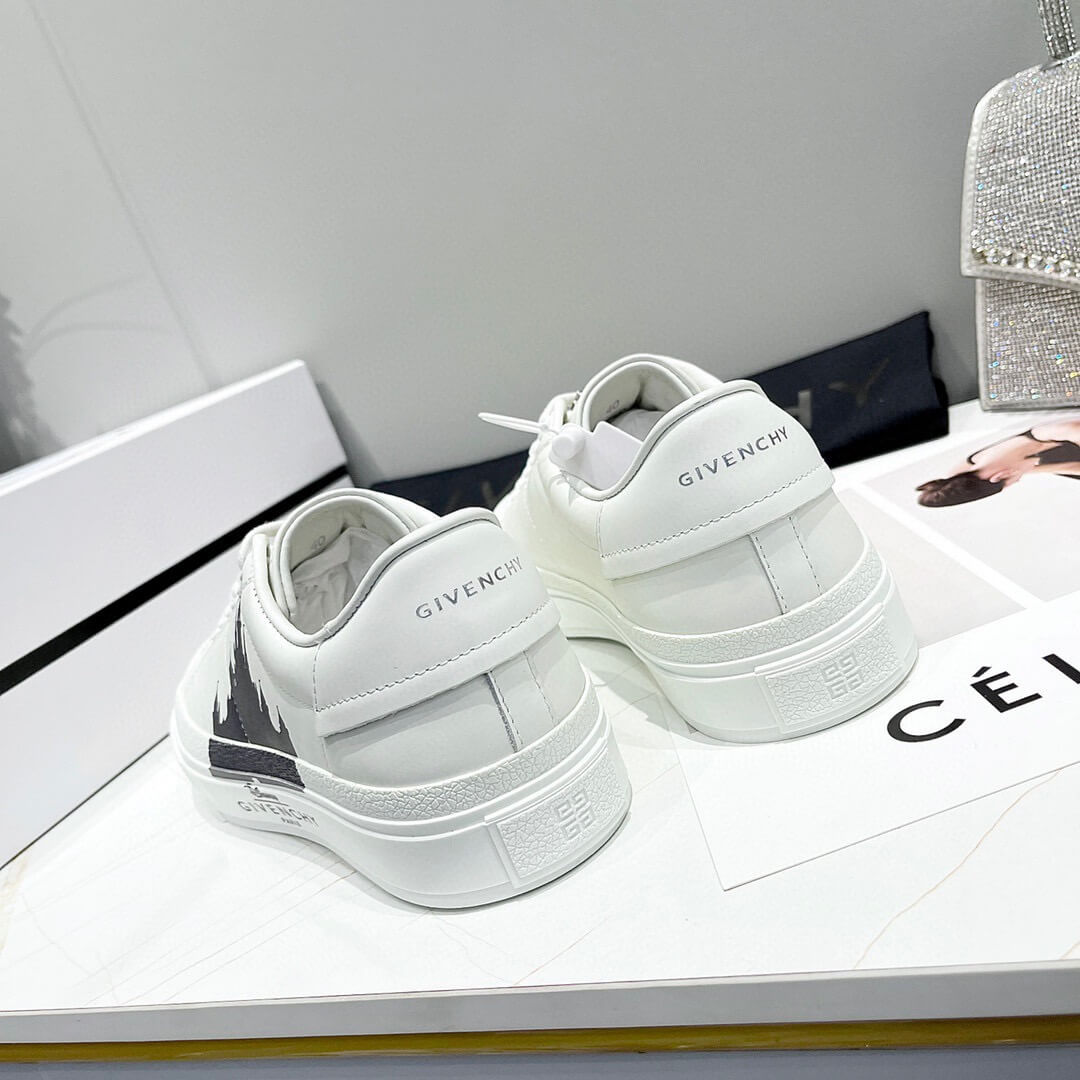 GVC Sneakers