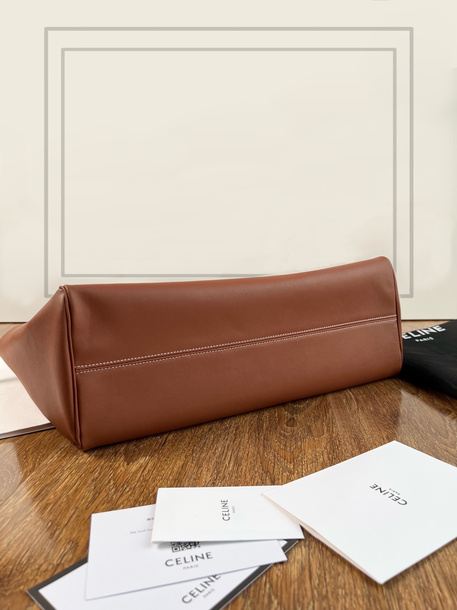 CEL Cabas Triomphe Cuir Tote