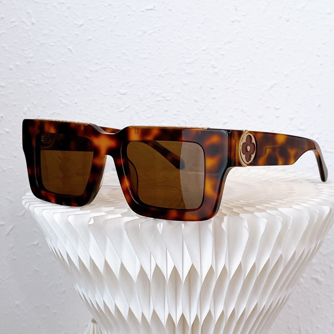 LOUIV Sunglasses