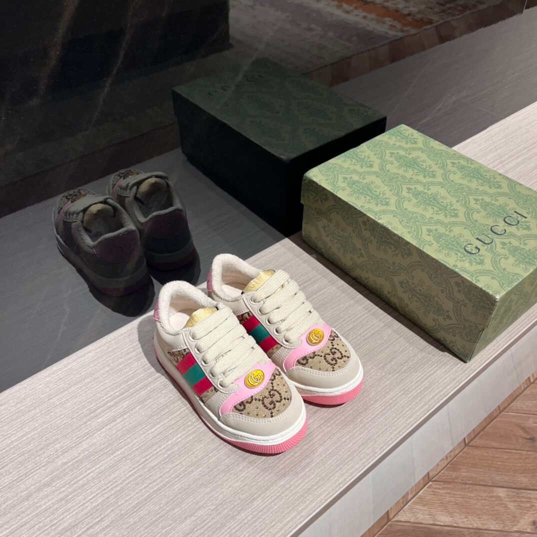 GG Sneakers