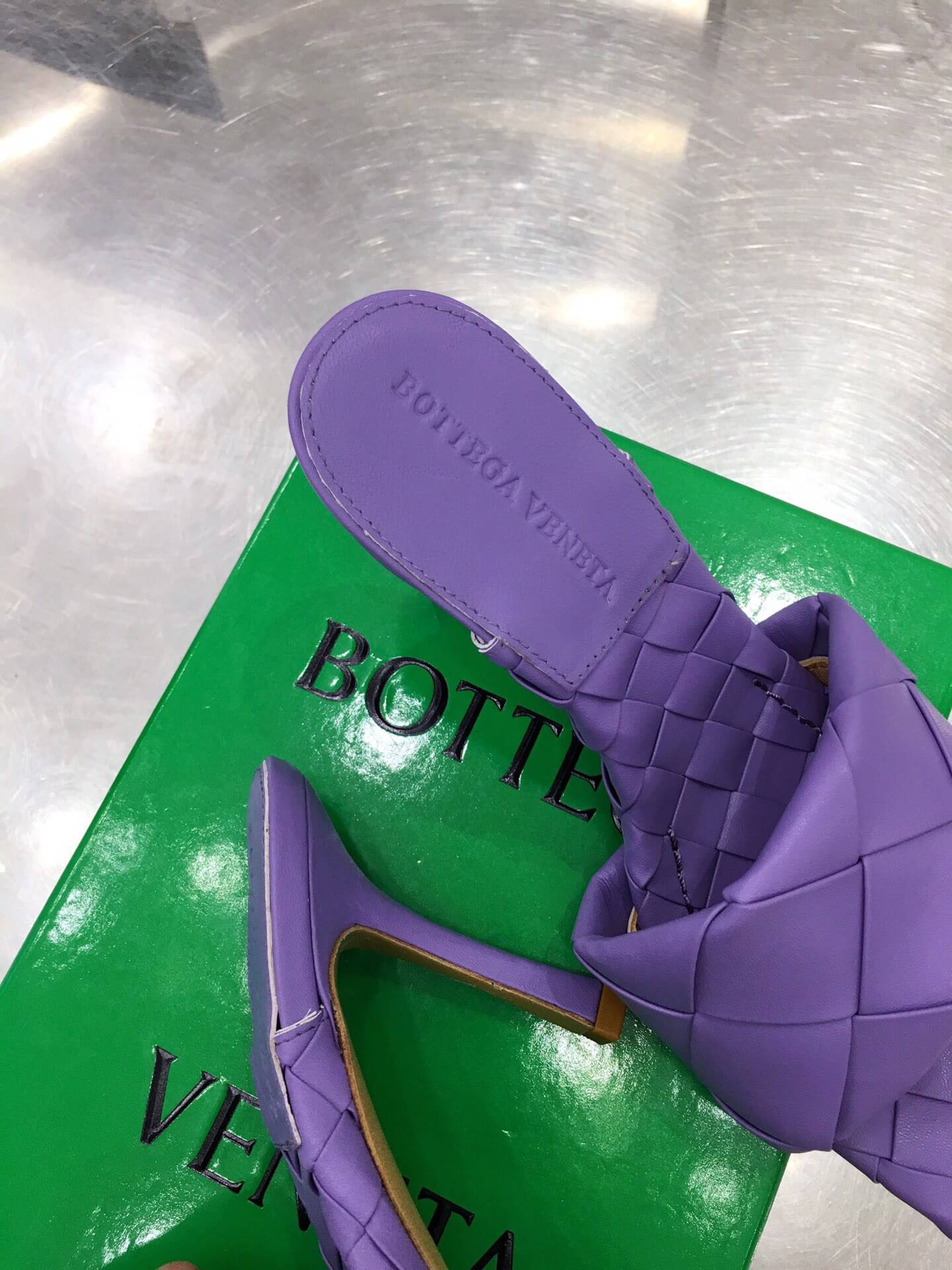 BV Heels