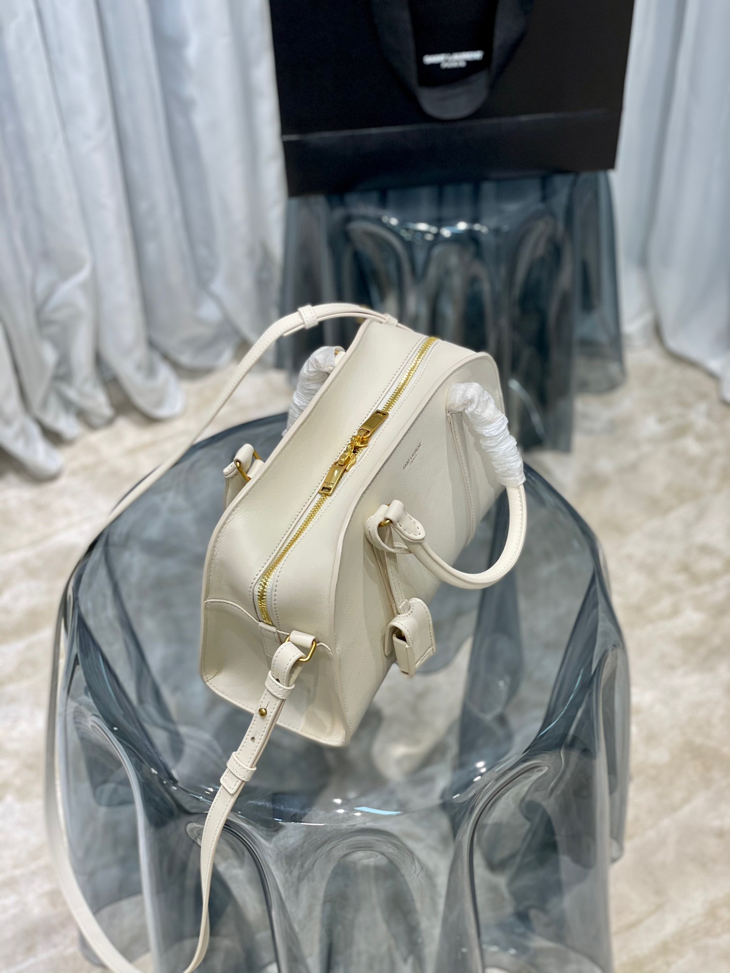 YSL Lock 655008