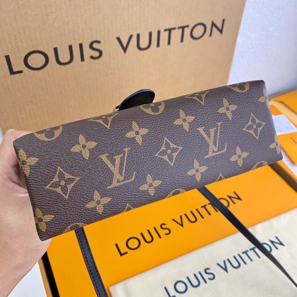 LOUIV M44141 Locky BB