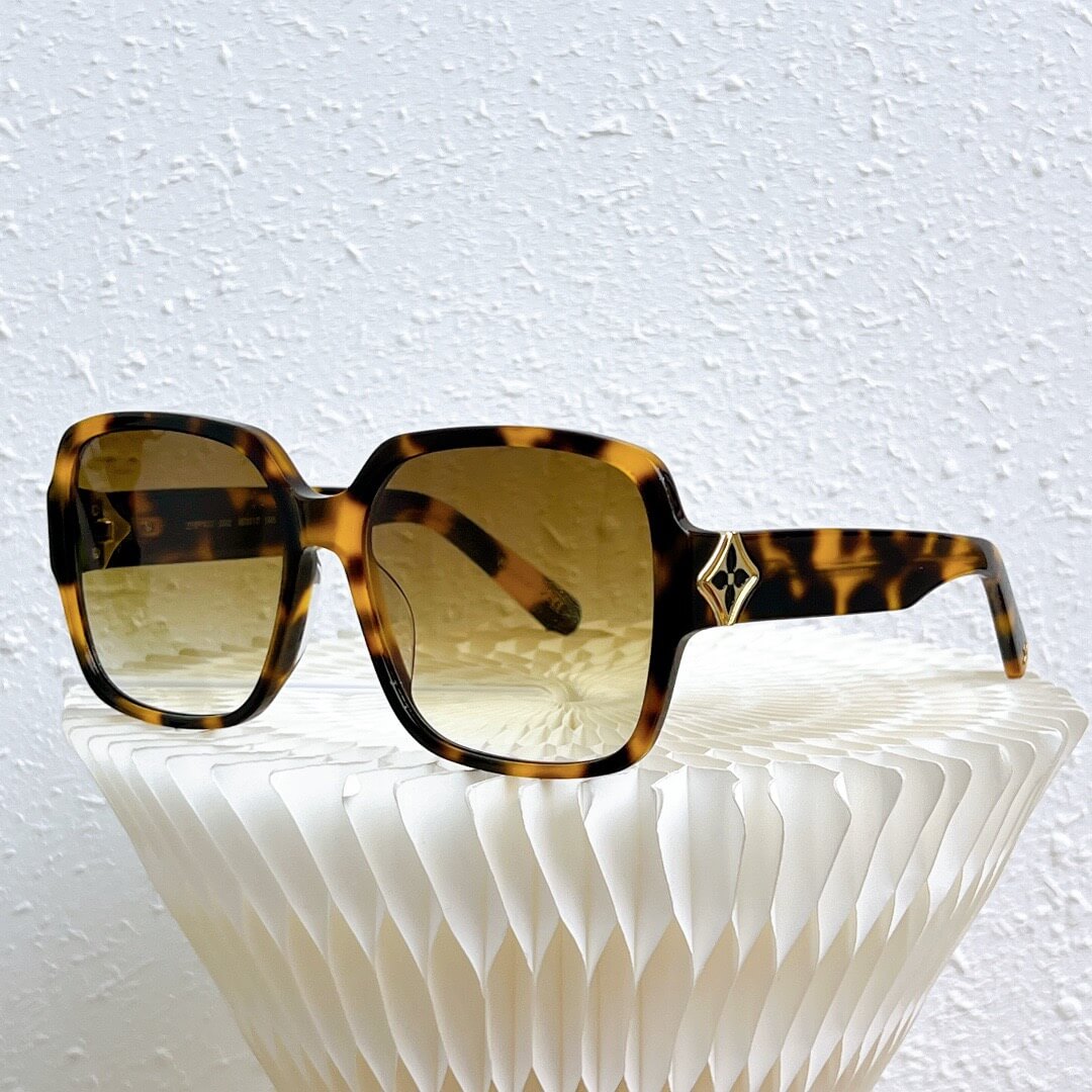 LOUIV Sunglasses