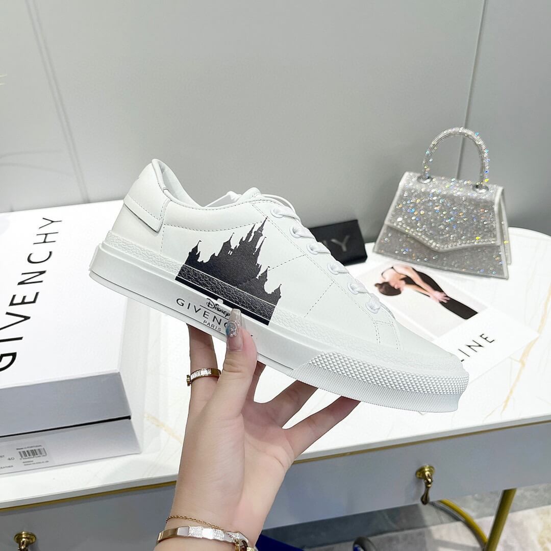 GVC Sneakers