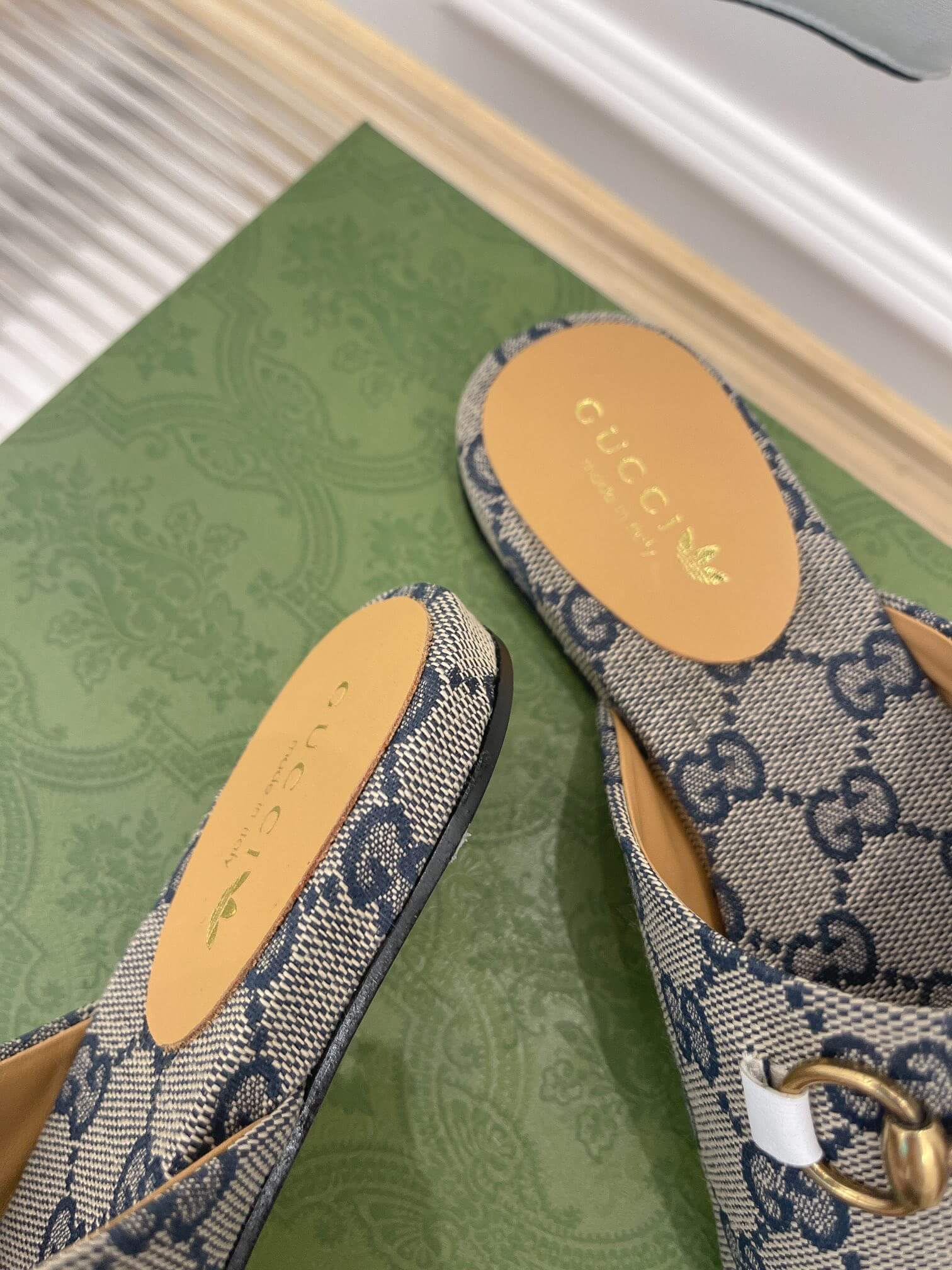 GG Slippers
