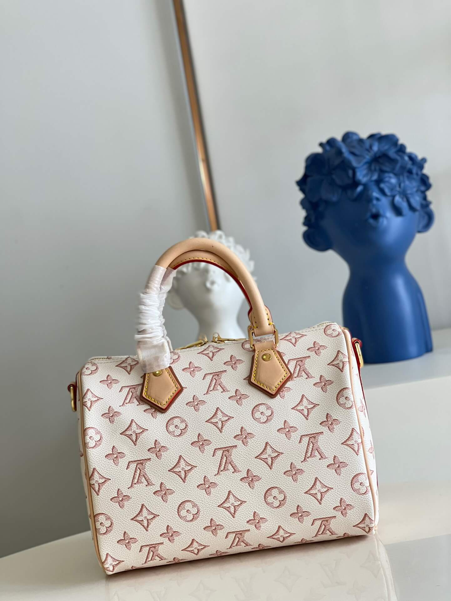 LOUIV Speedy