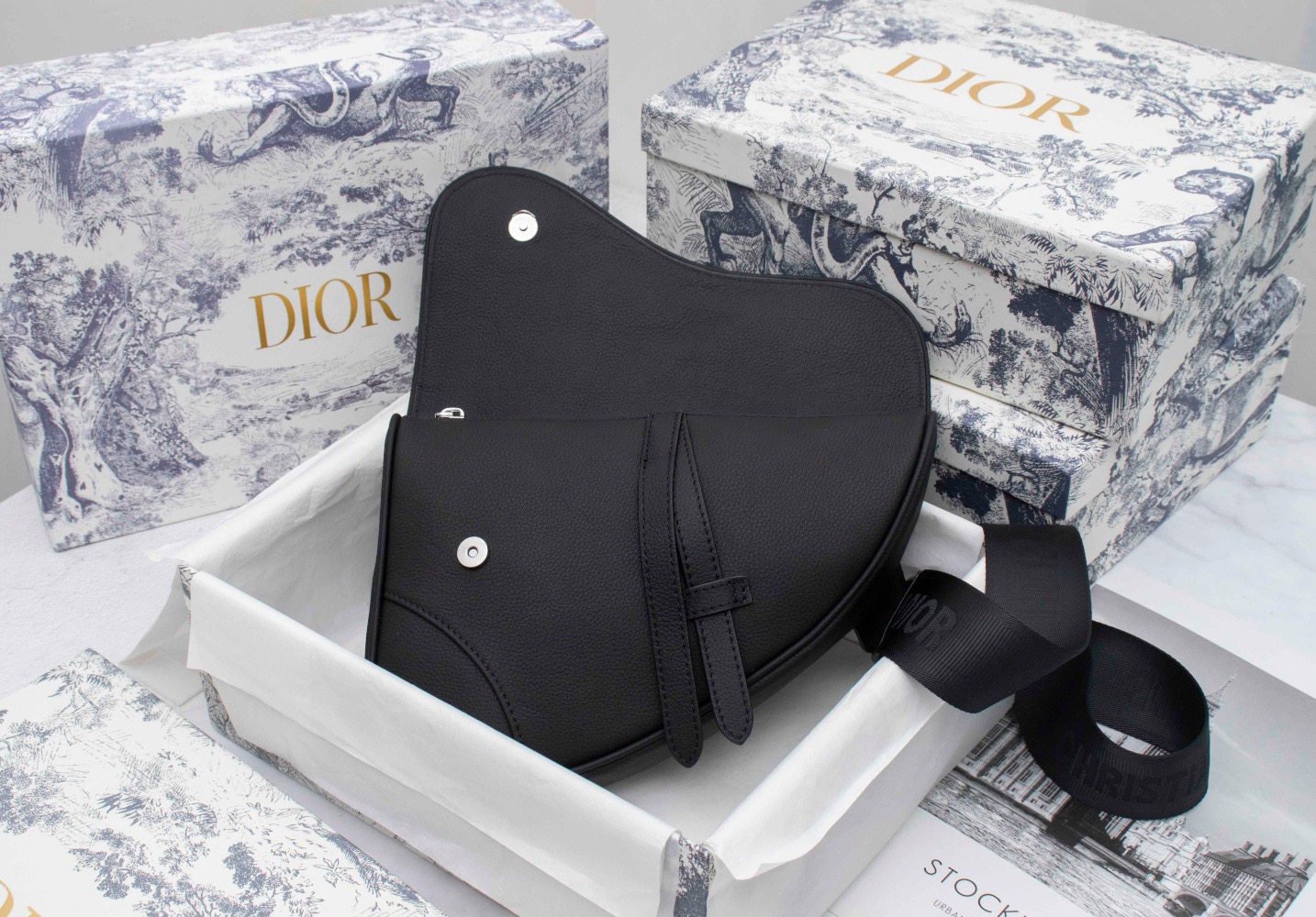 CD Saddle Homme