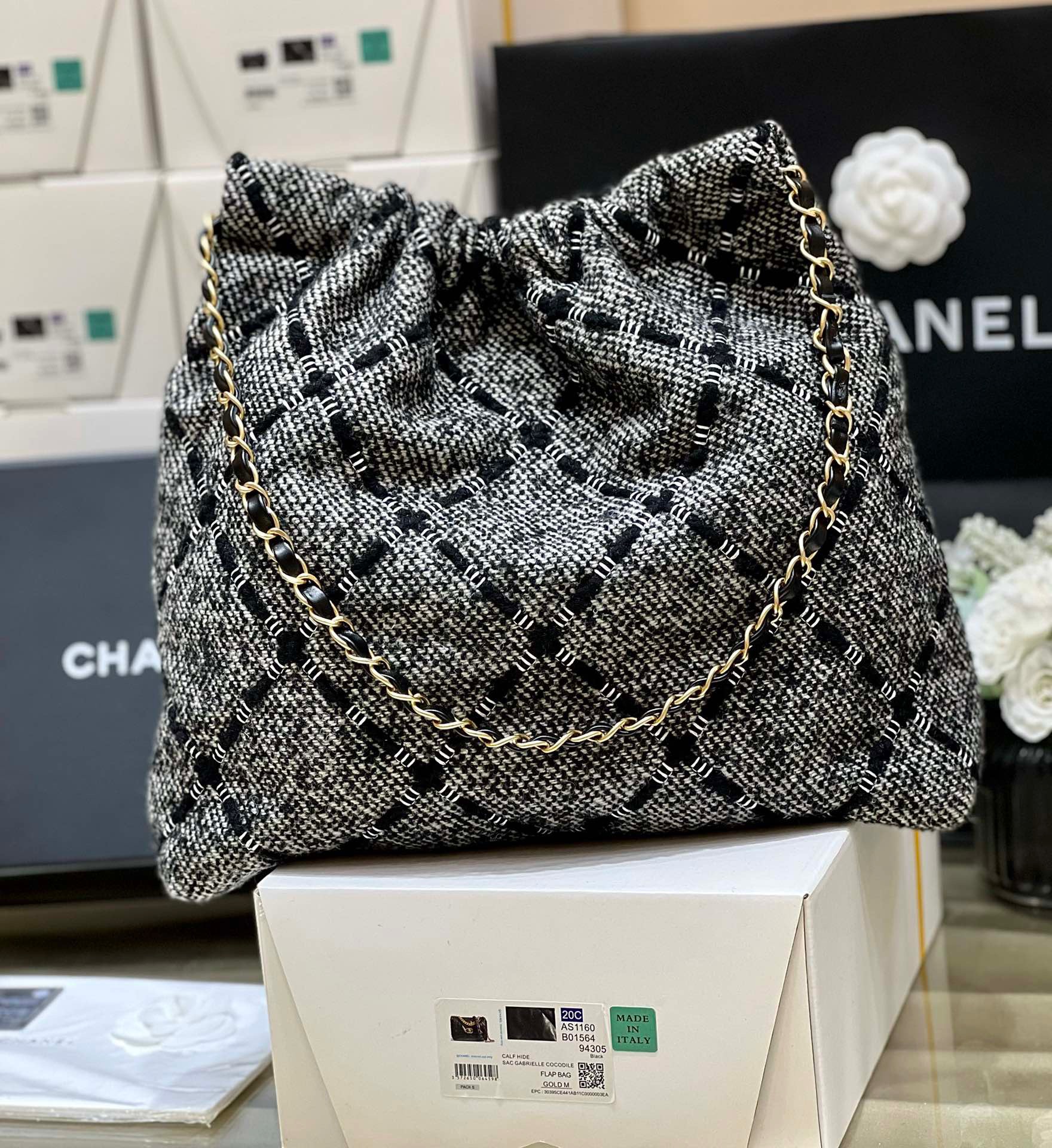 CC 22 Bag Tweed