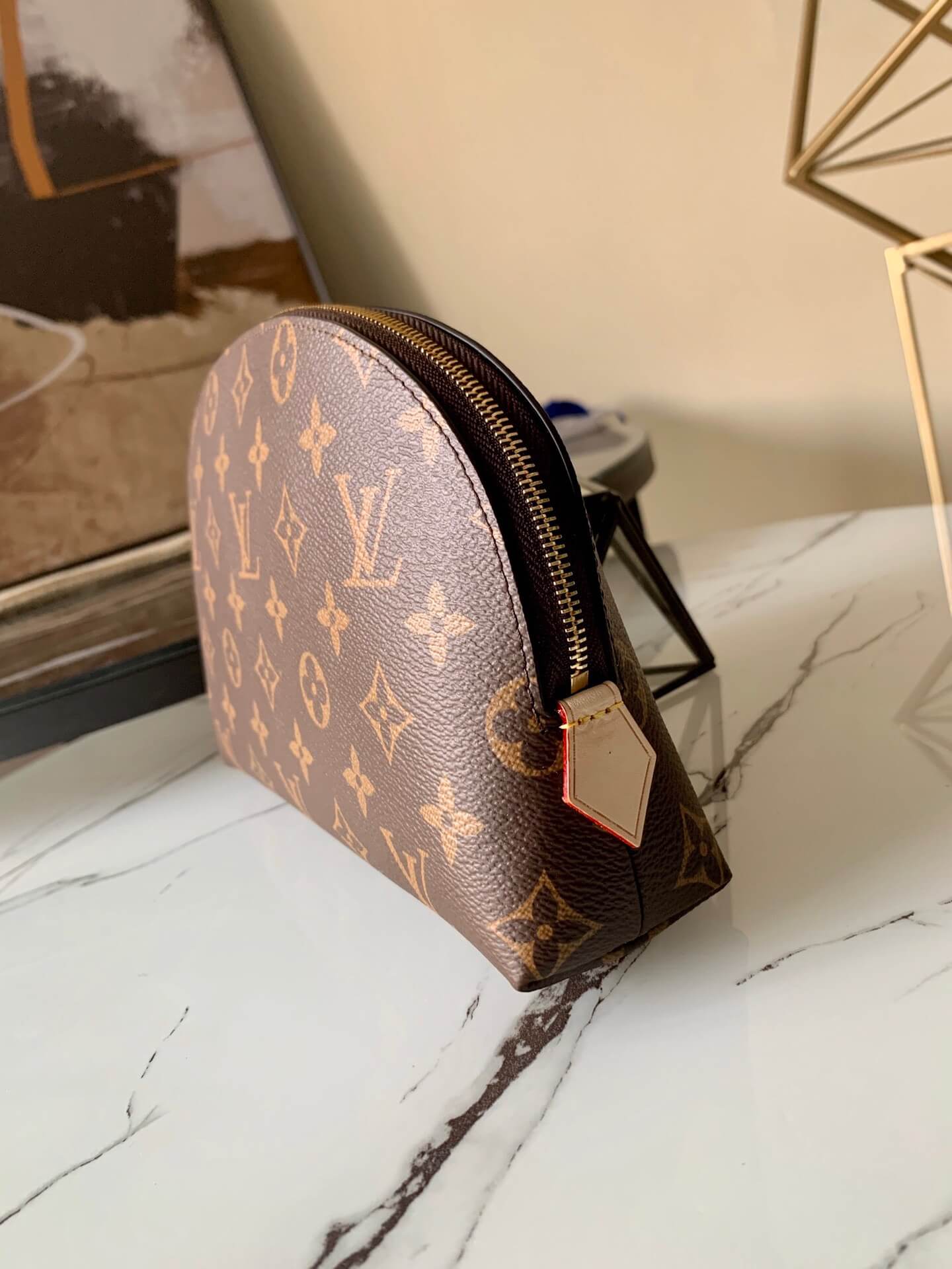 LOUIV Pouch