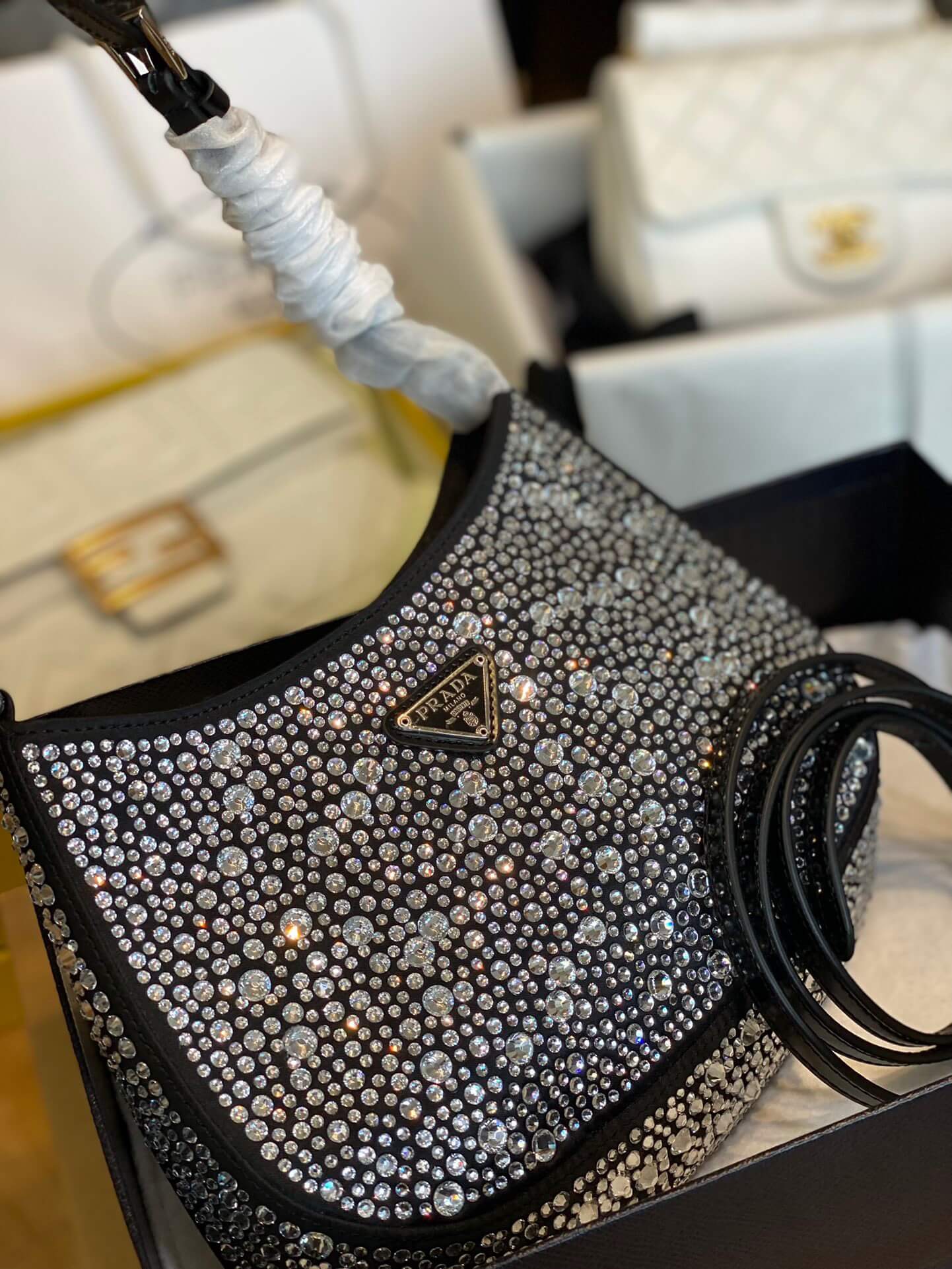 PR Cleo Bling