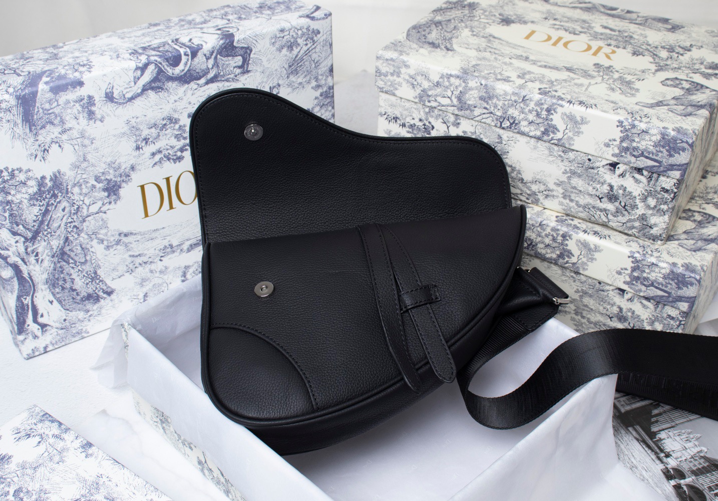 CD Saddle Homme