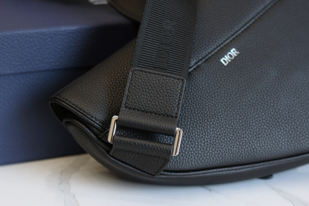 CD Saddle Homme
