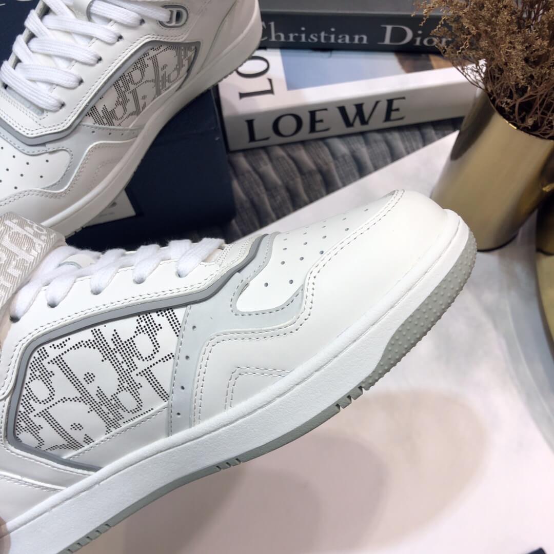 CD Sneakers