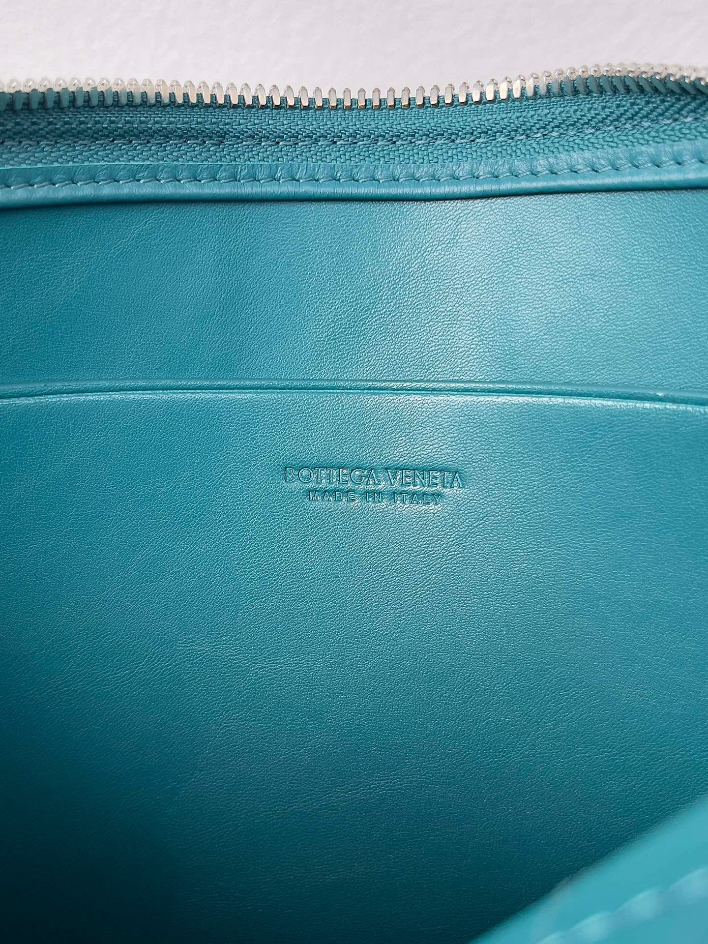 BV Pouch