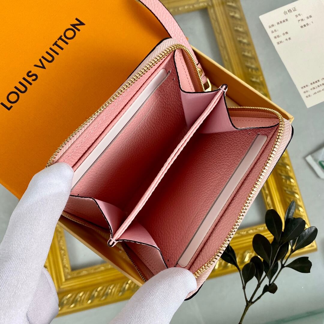 LOUIV Wallets M60574