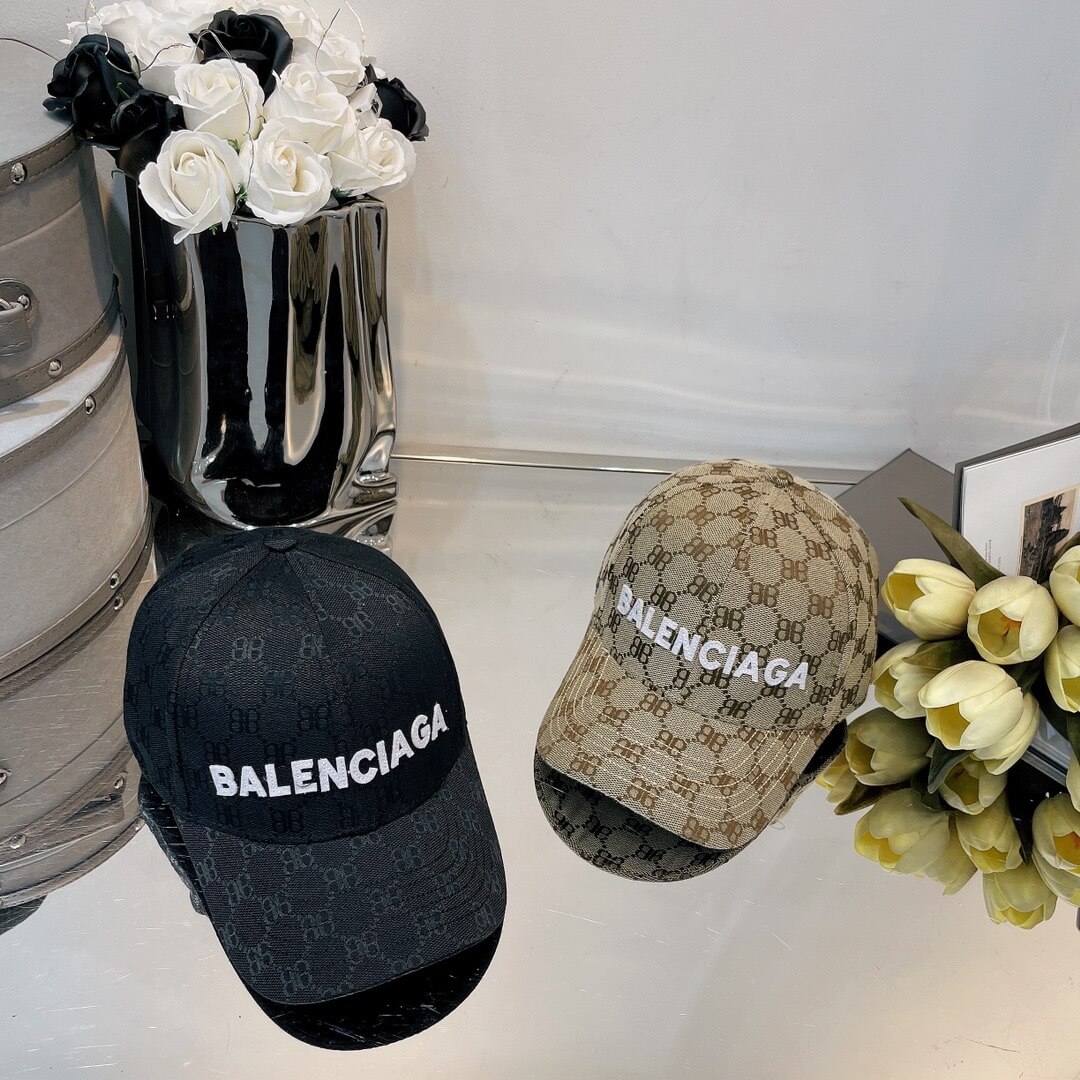 Caps