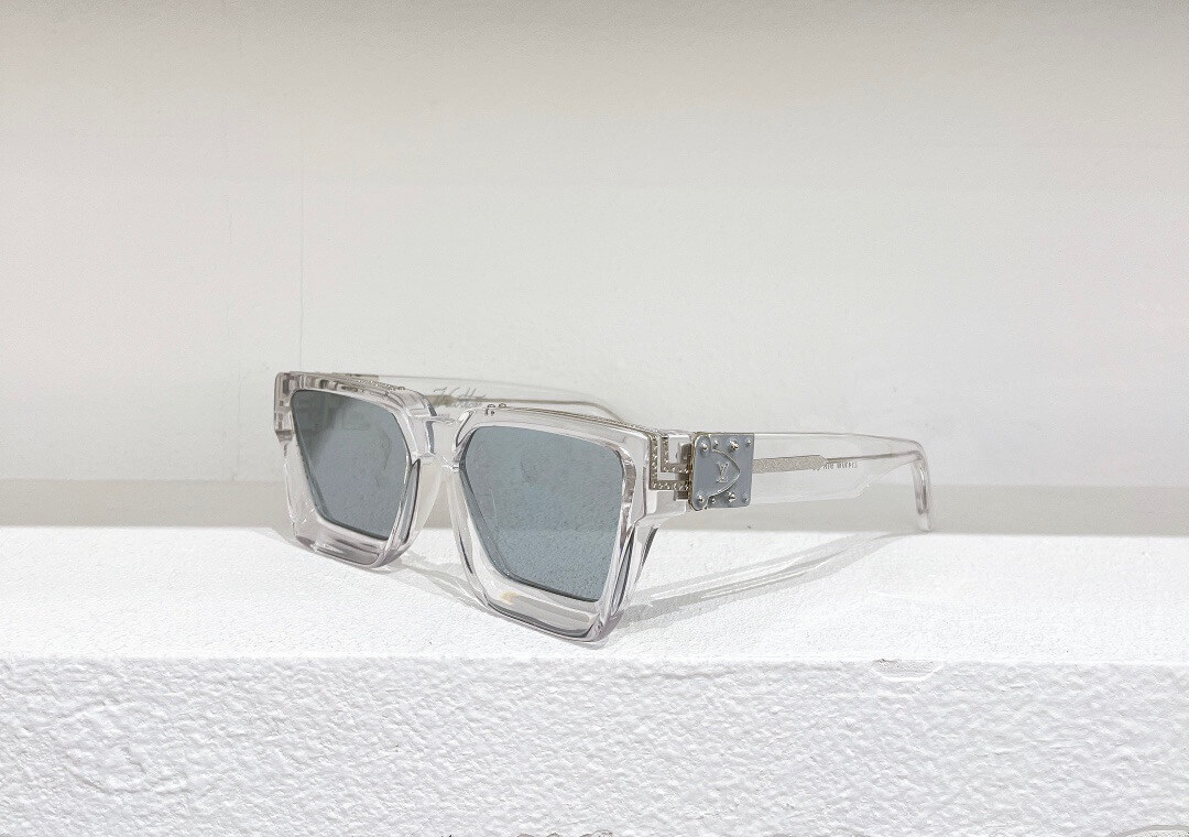 LOUIV Sunglasses