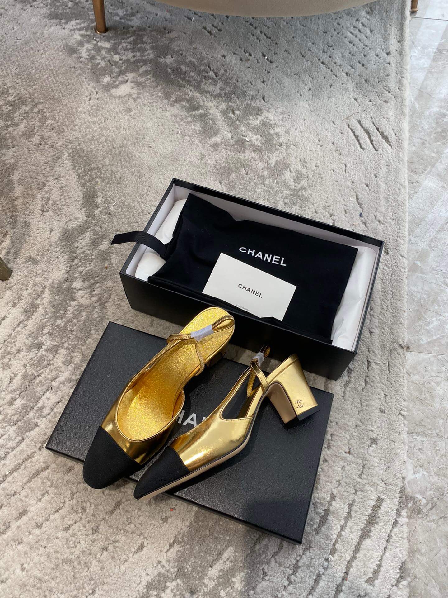 CC Slingback