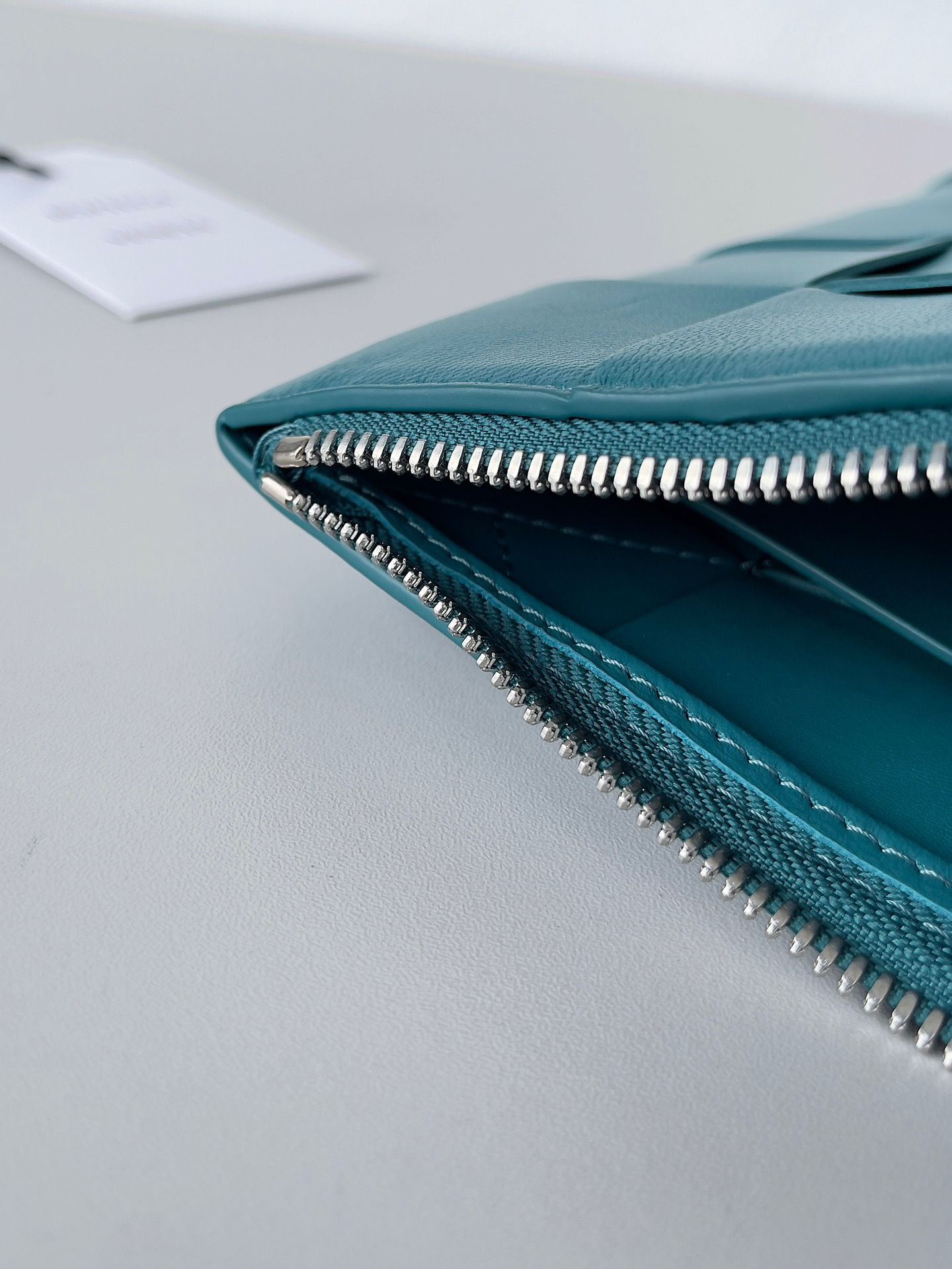 BV Pouch