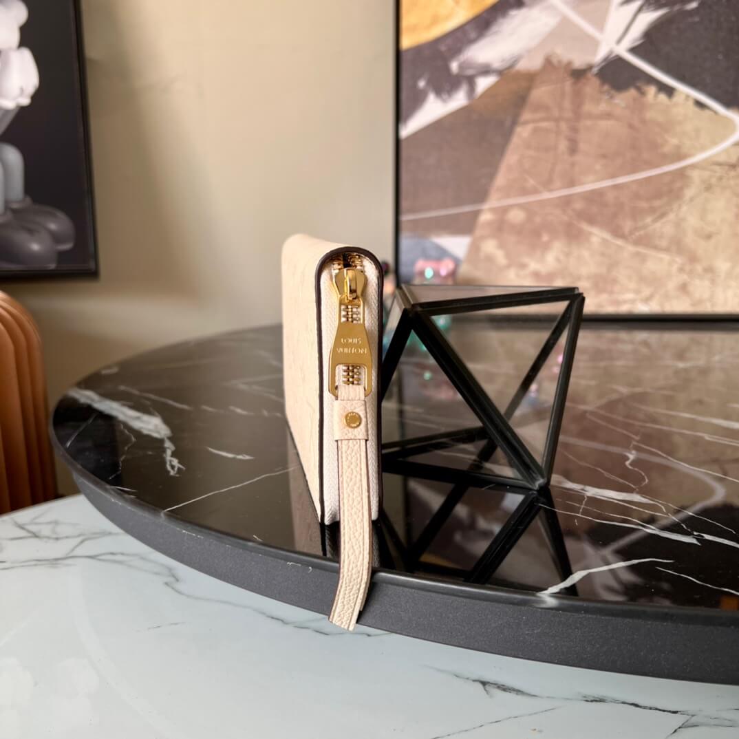 LOUIV Wallet