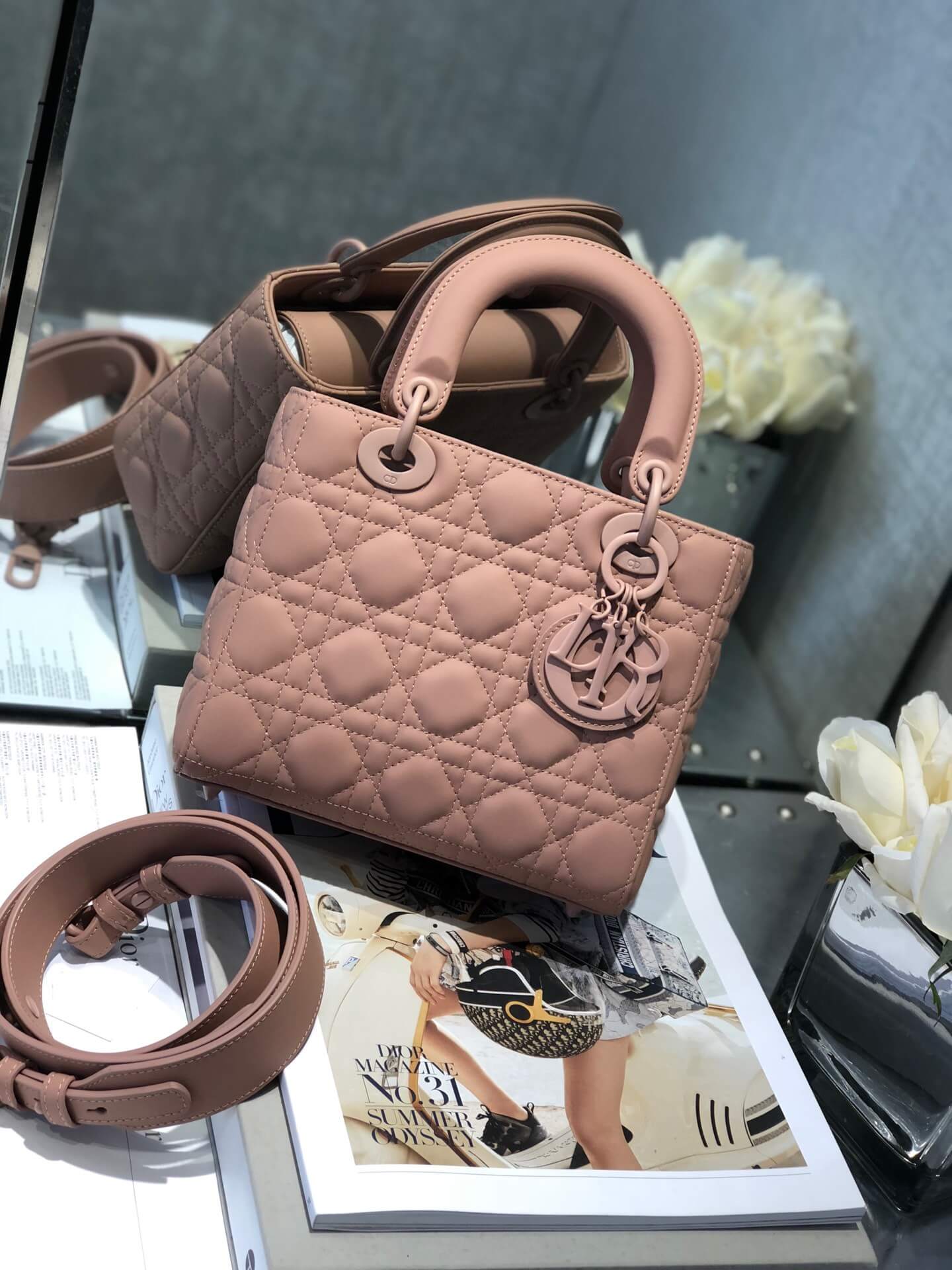 CD Lady Matte Small