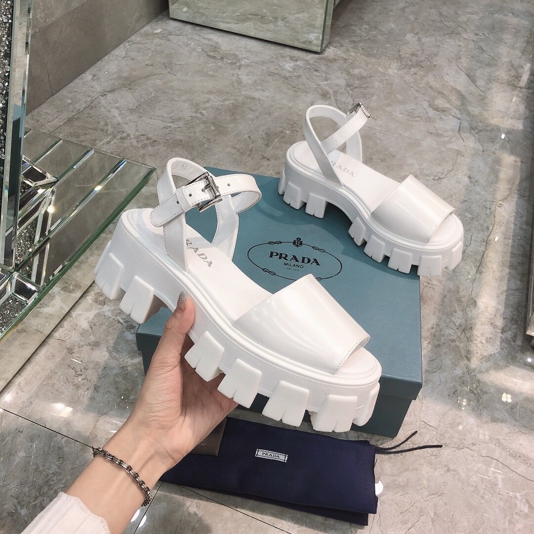 PR Chunky Sandals