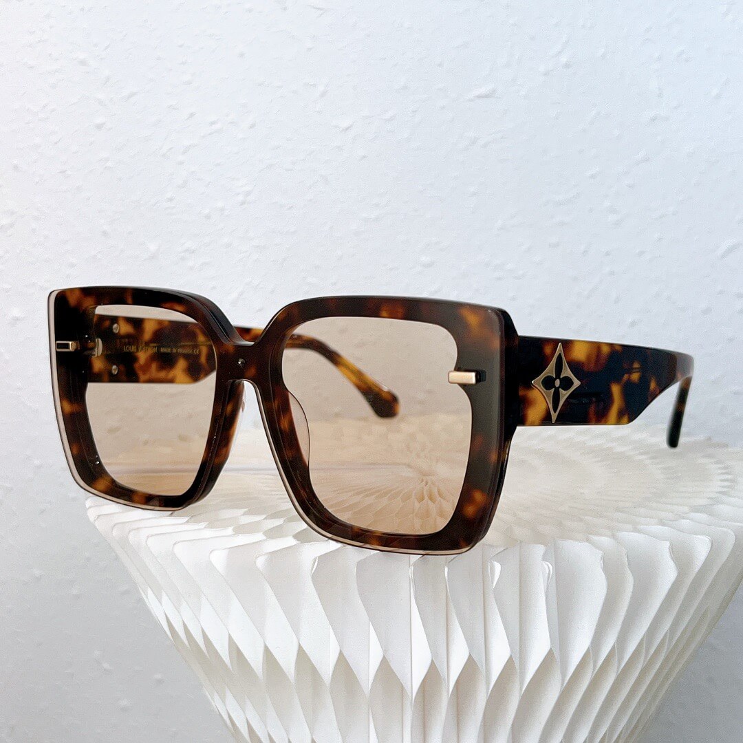 LOUIV Sunglasses