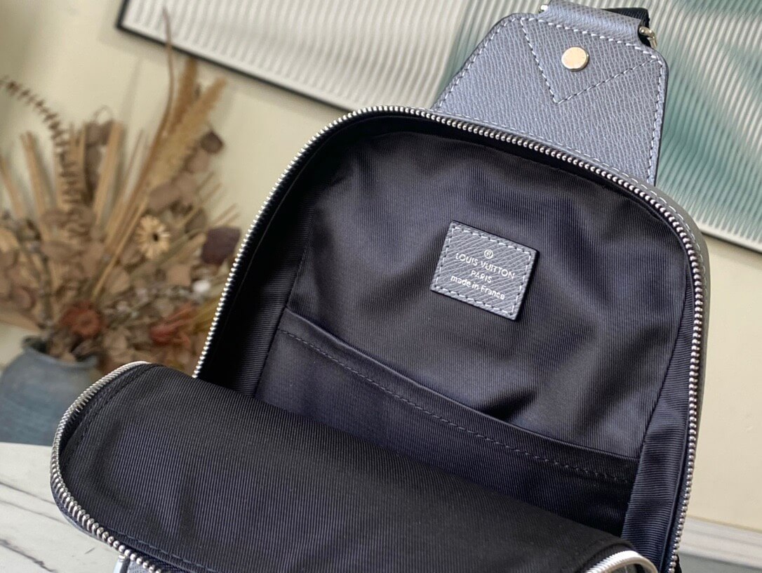 LOUIV Taiga Belt Bag