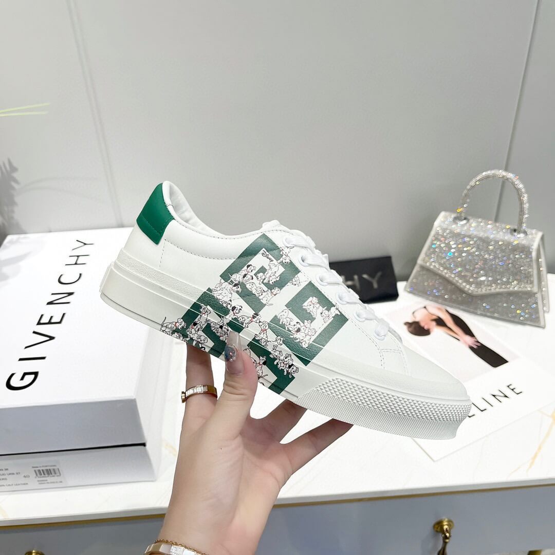 GVC Sneakers
