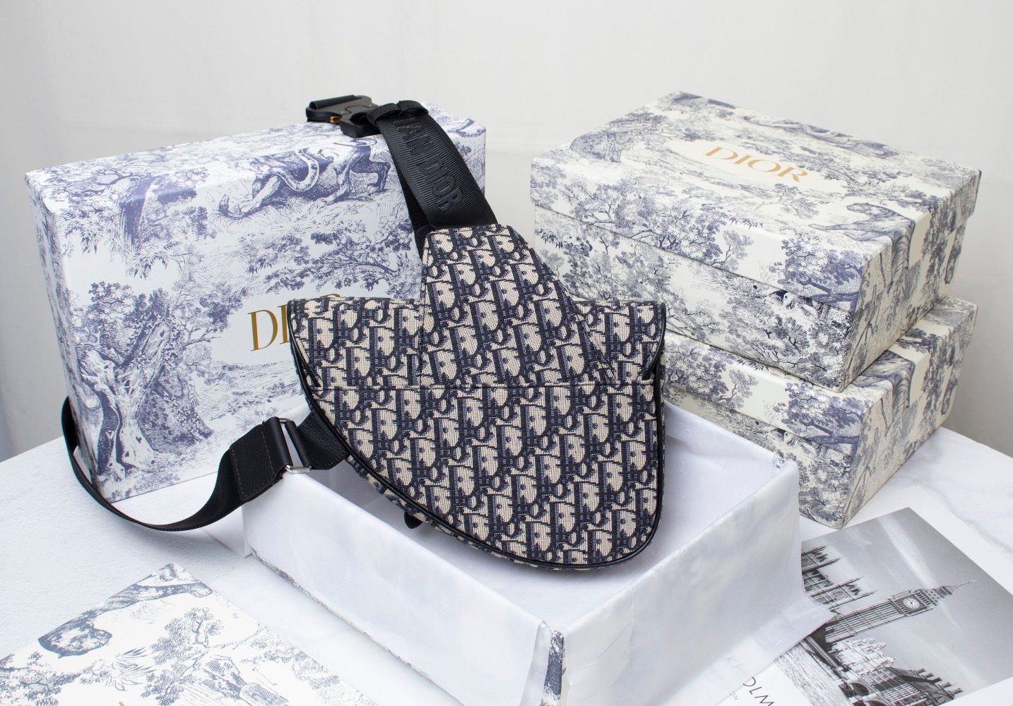 CD Saddle Homme