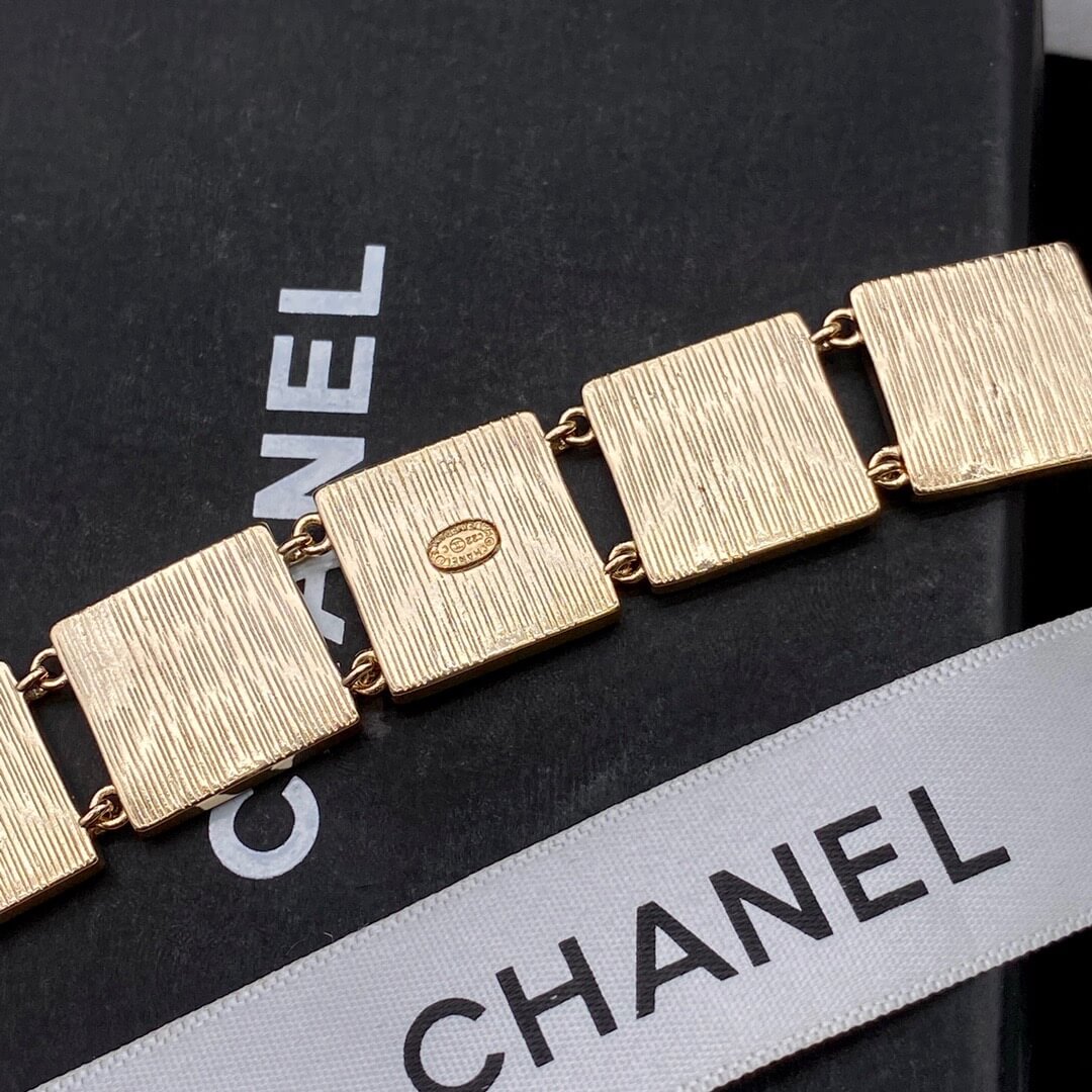 CC Necklace