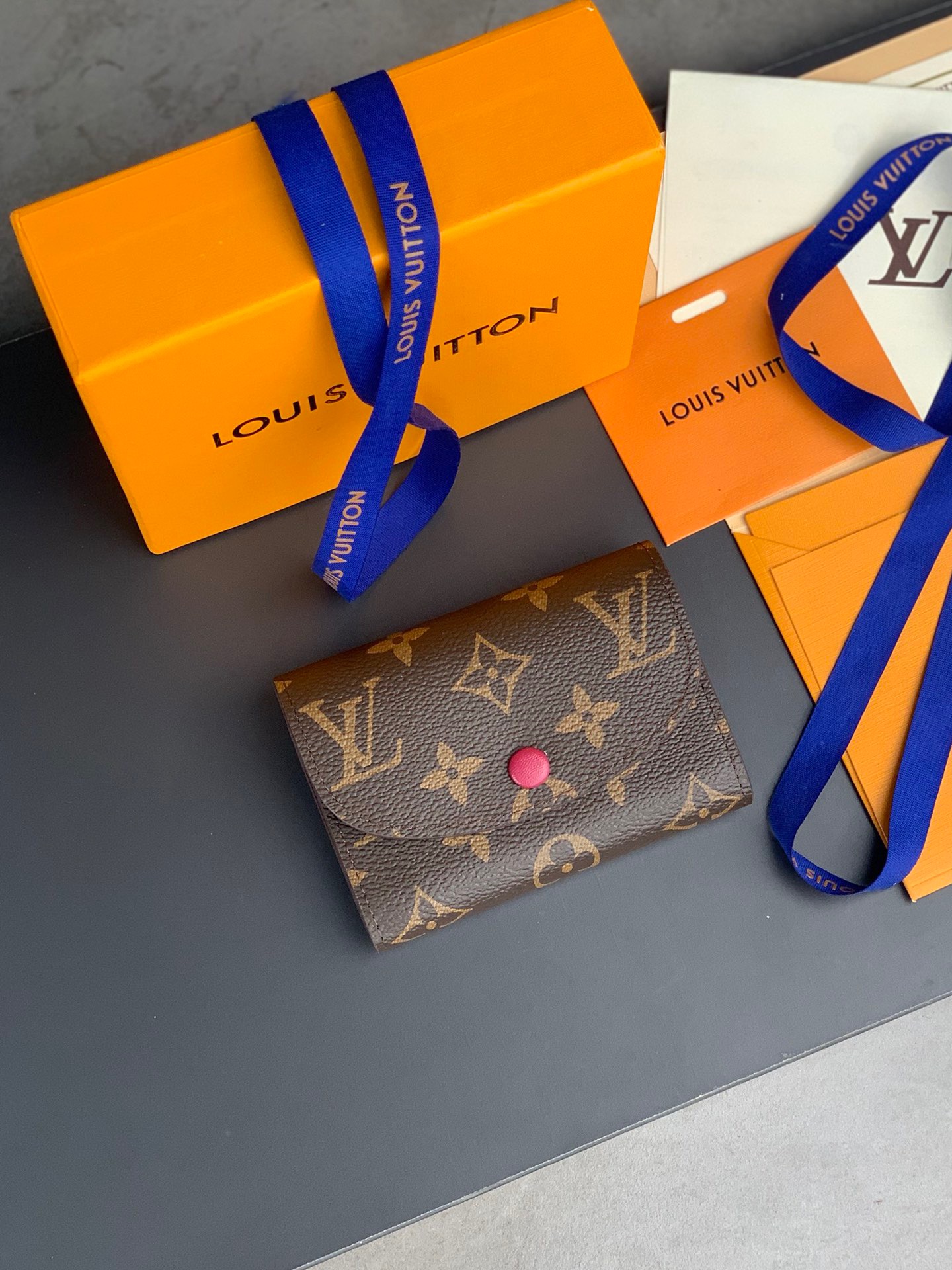 LOUIV Wallet Roselie M41939