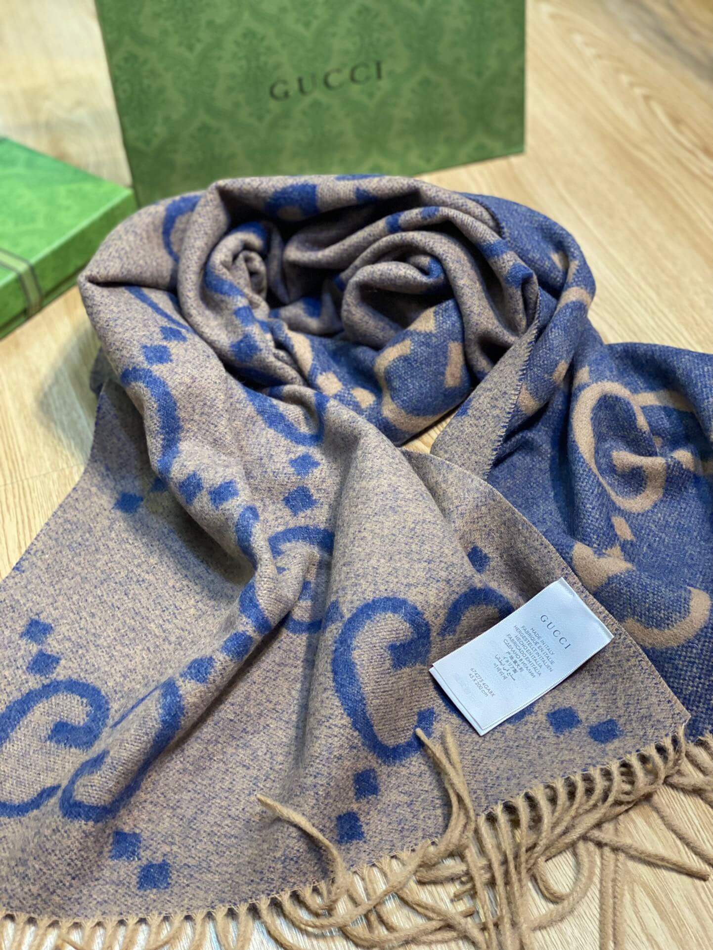 GG Scarfs