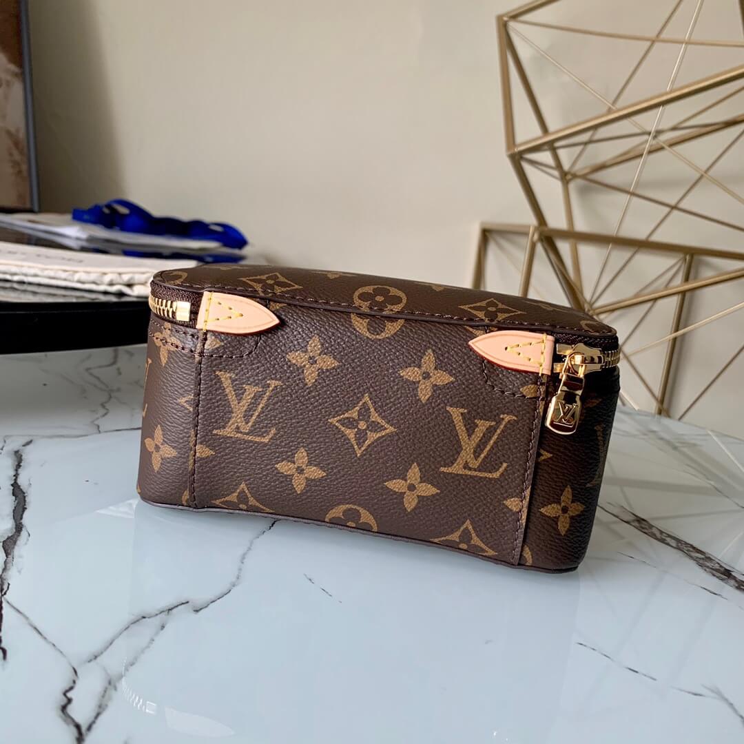 LOUIV Pouch