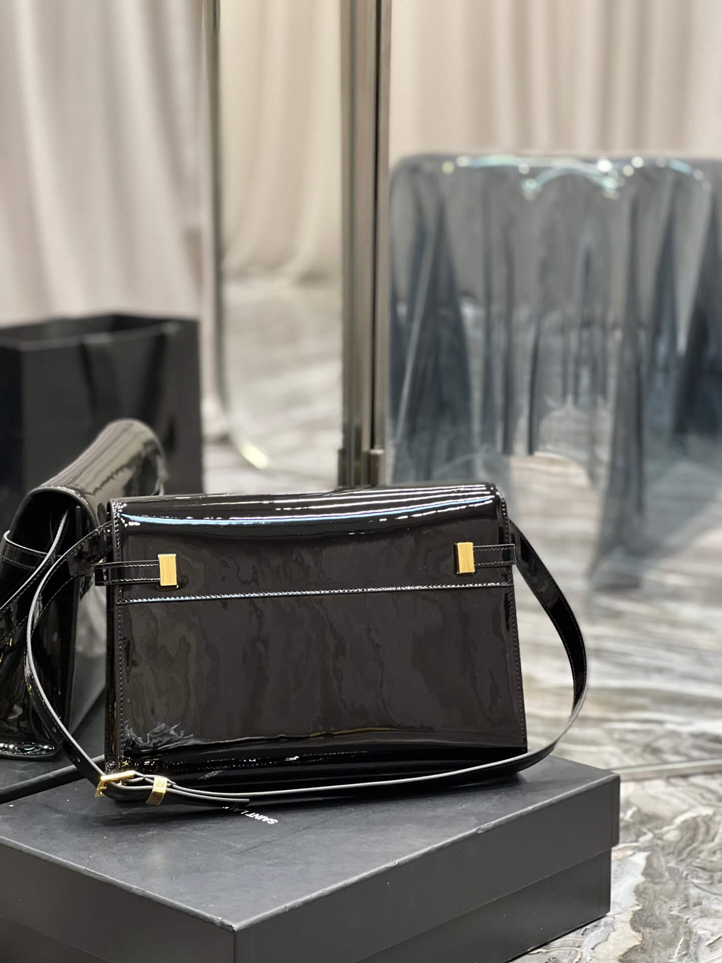 YSL Manhattan