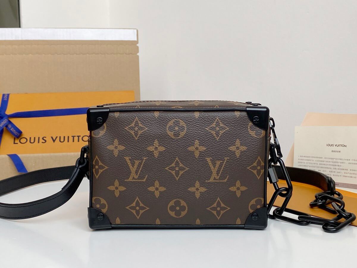 LOUIV Soft Trunk